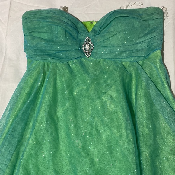 Strapless sweetheart midi dress - Picture 2 of 7